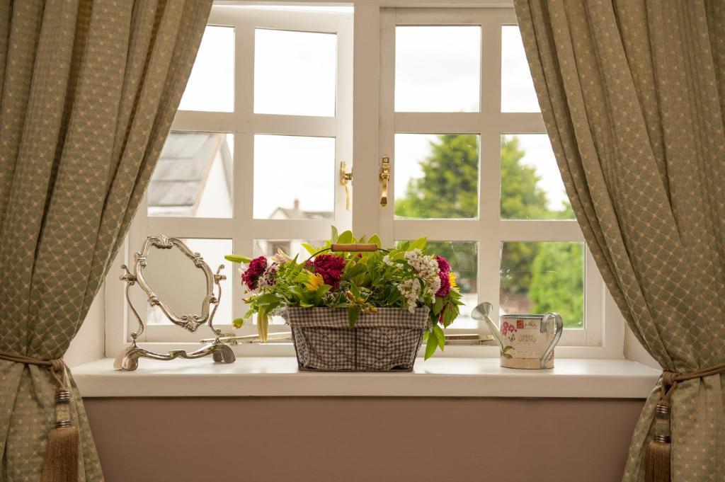 Pollards Inn Willaston  Стая снимка